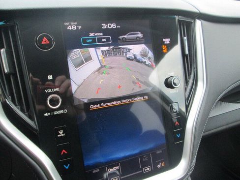 Used 2022 Subaru Outback Premium w/ Popular Package #1 image 17