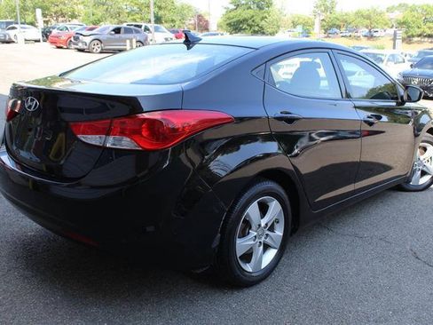 Used 2013 Hyundai Elantra GLS w/ Preferred Pkg FWD image 5