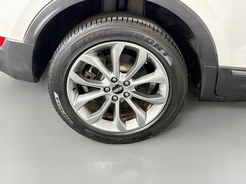 Used 2017 Lincoln MKC Select w/ Select Plus Package FWD image 33