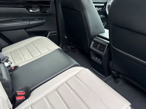 Used 2023 Honda CR-V Sport Touring image 31