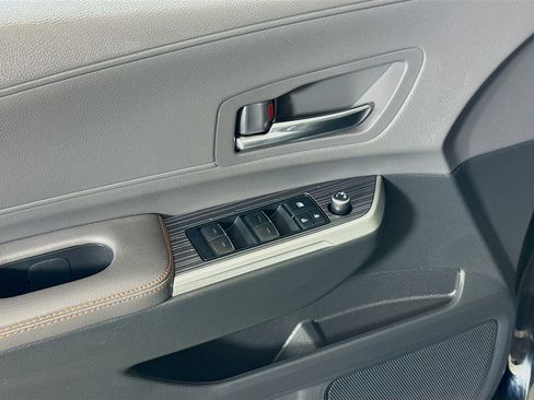 Certified 2022 Toyota Sienna XSE image 20