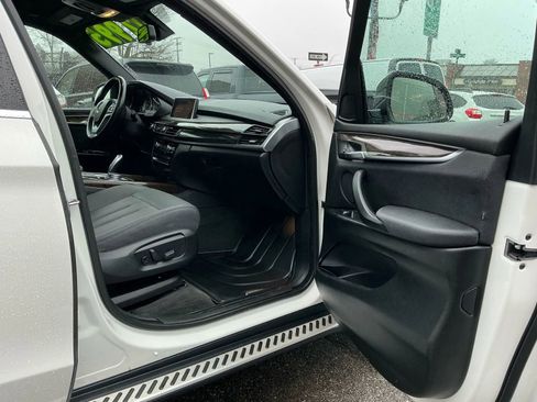 Used 2017 BMW X5 xDrive35i image 11