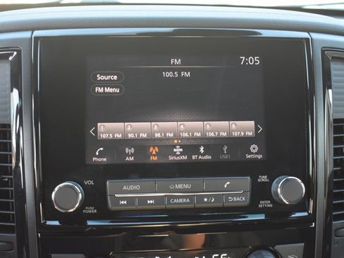 Used 2024 Nissan Titan SV w/ SV Bronze Edition Package RWD image 23