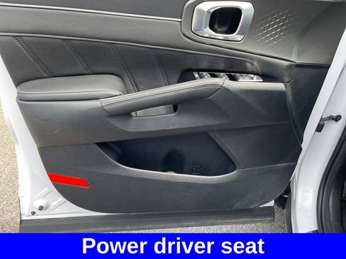 Used 2023 Kia Sorento SX FWD image 10