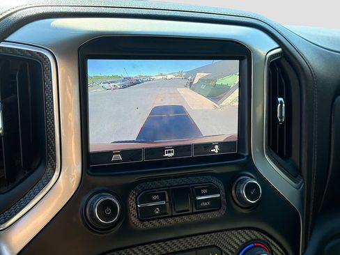Used 2022 Chevrolet Silverado 1500 LTZ w/ Safety Package II AWD/4WD image 14