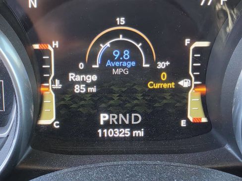 Used 2018 Jeep Wrangler Unlimited Sahara AWD/4WD image 31