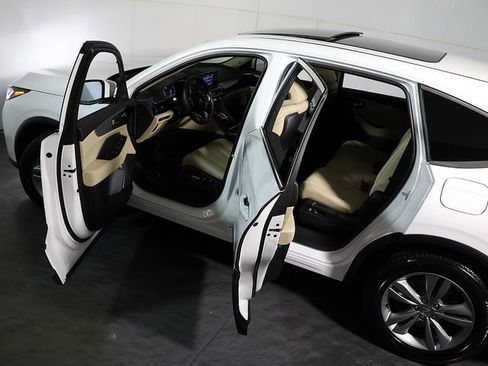 Certified 2026 Acura MDX SH-AWD image 5