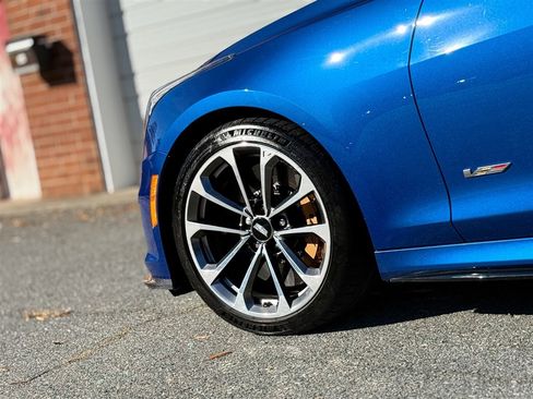 Used 2017 Cadillac ATS V w/ Carbon Fiber Package image 7