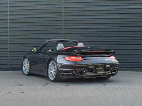 Used 2011 Porsche 911 Turbo S AWD/4WD image 3