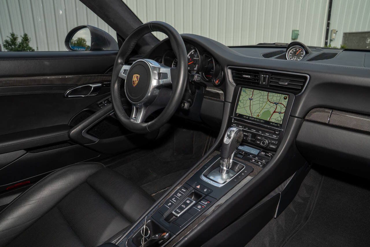Used 2016 Porsche 911 Turbo S AWD/4WD image 18
