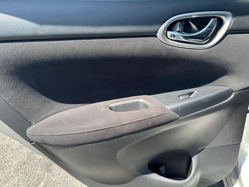 Used 2013 Nissan Sentra SV w/ Driver Pkg FWD image 22