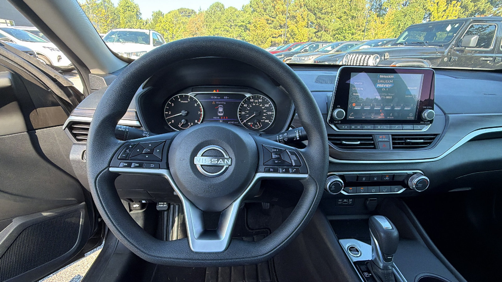 Used 2025 Nissan Altima 2.5 SV FWD image 25