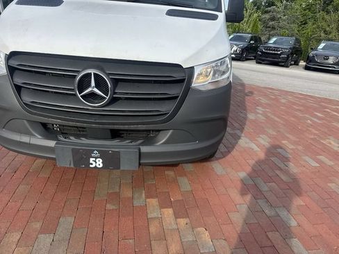Used 2025 Mercedes-Benz Sprinter 2500 image 24