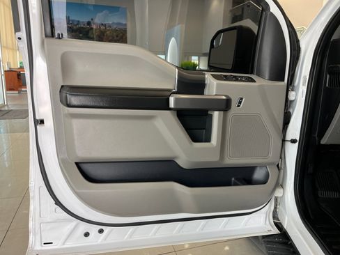 Used 2020 Ford F150 XLT image 12