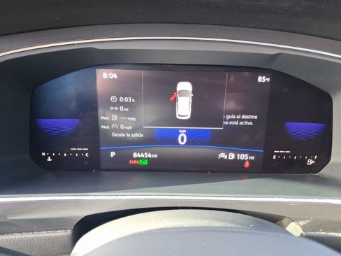 Used 2022 Volkswagen Tiguan SE FWD image 18