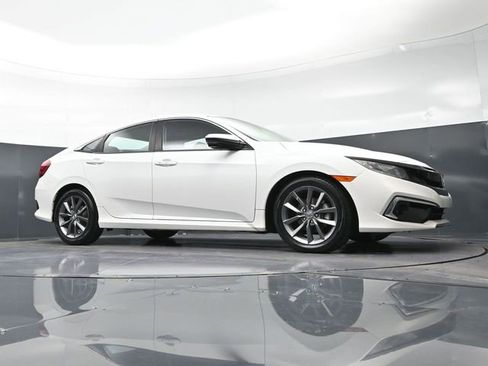 Used 2020 Honda Civic EX image 30