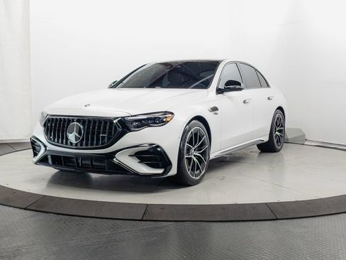 Certified 2026 Mercedes-Benz E 53 AMG e 4MATIC Sedan image 3