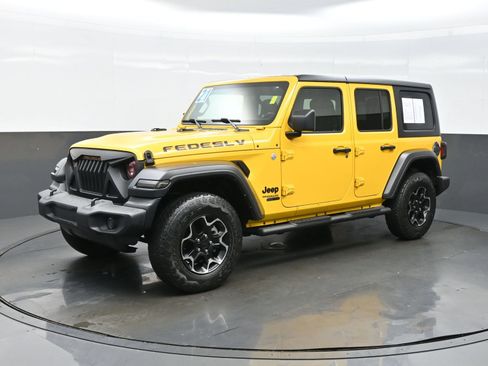 Used 2021 Jeep Wrangler Unlimited Sport AWD/4WD image 2