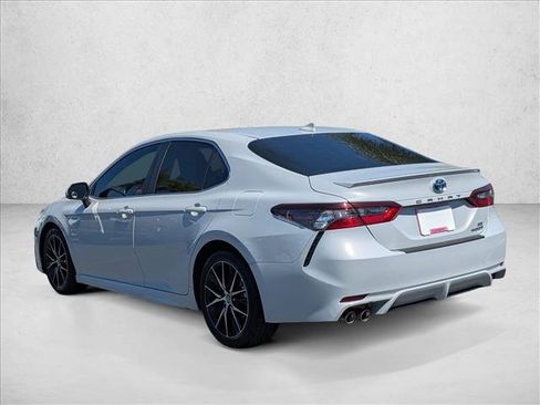 Certified 2024 Toyota Camry SE w/ Cold Weather Package FWD image 8