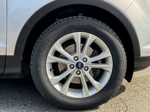 Certified 2018 Ford Escape S FWD image 9