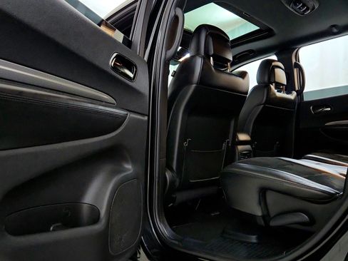 Used 2020 Dodge Durango R/T AWD/4WD image 31