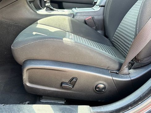 Used 2023 Dodge Charger R/T RWD image 12