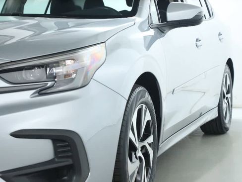 Used 2023 Subaru Legacy Premium image 4
