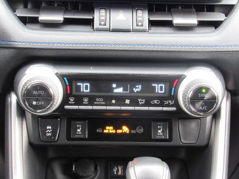 Used 2024 Toyota RAV4 XSE w/ Advanced Technology Package image 22