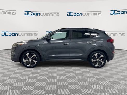 Used 2016 Hyundai Tucson Limited w/ Option Group 03 FWD image 5