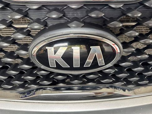 Used 2018 Kia Sorento AWD image 23