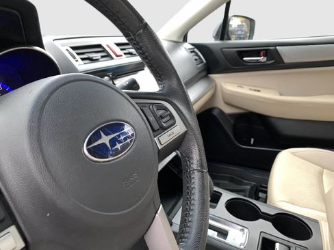 Used 2017 Subaru Legacy 2.5i Premium image 44