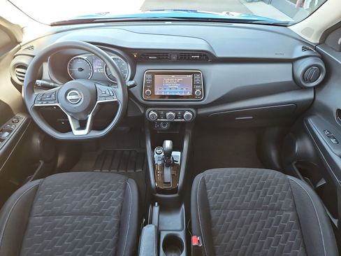 Certified 2022 Nissan Kicks S image 18