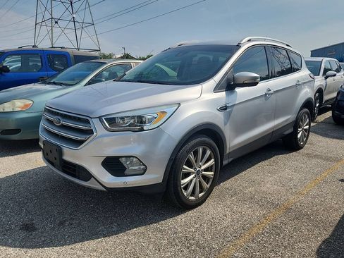 Used 2017 Ford Escape Titanium w/ Equipment Group 301A AWD/4WD image 3