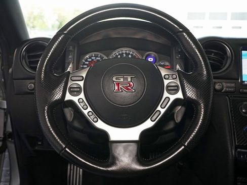Used 2012 Nissan GT-R Black Edition image 17