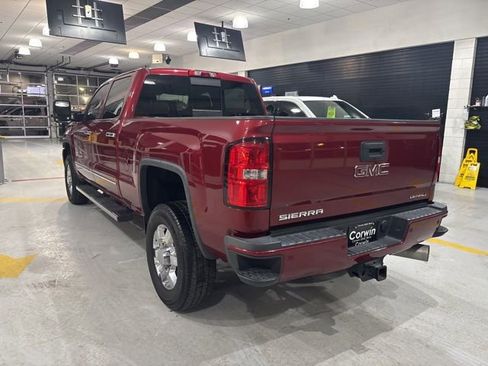 Used 2018 GMC Sierra 2500 Denali w/ Duramax Plus Package image 6