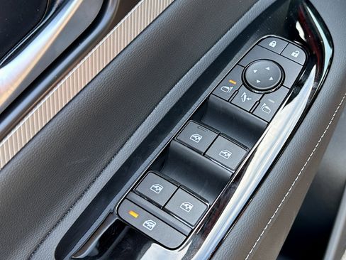 New 2026 Nissan Murano Platinum image 25