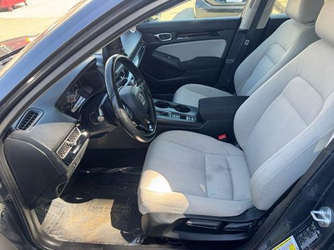 Used 2022 Honda Civic EX image 6