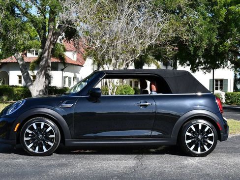 Used 2024 MINI Cooper S w/ Signature Upholstery Package FWD image 34