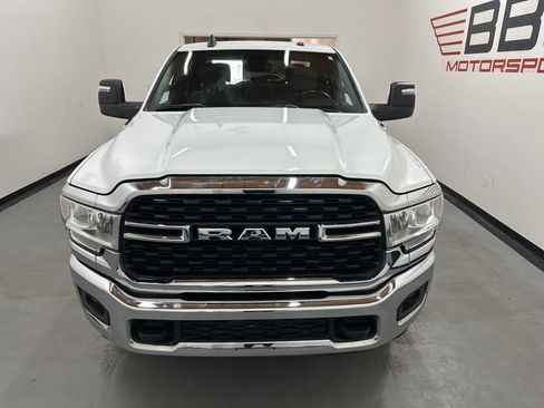 Used 2024 RAM 2500 Big Horn AWD/4WD image 3