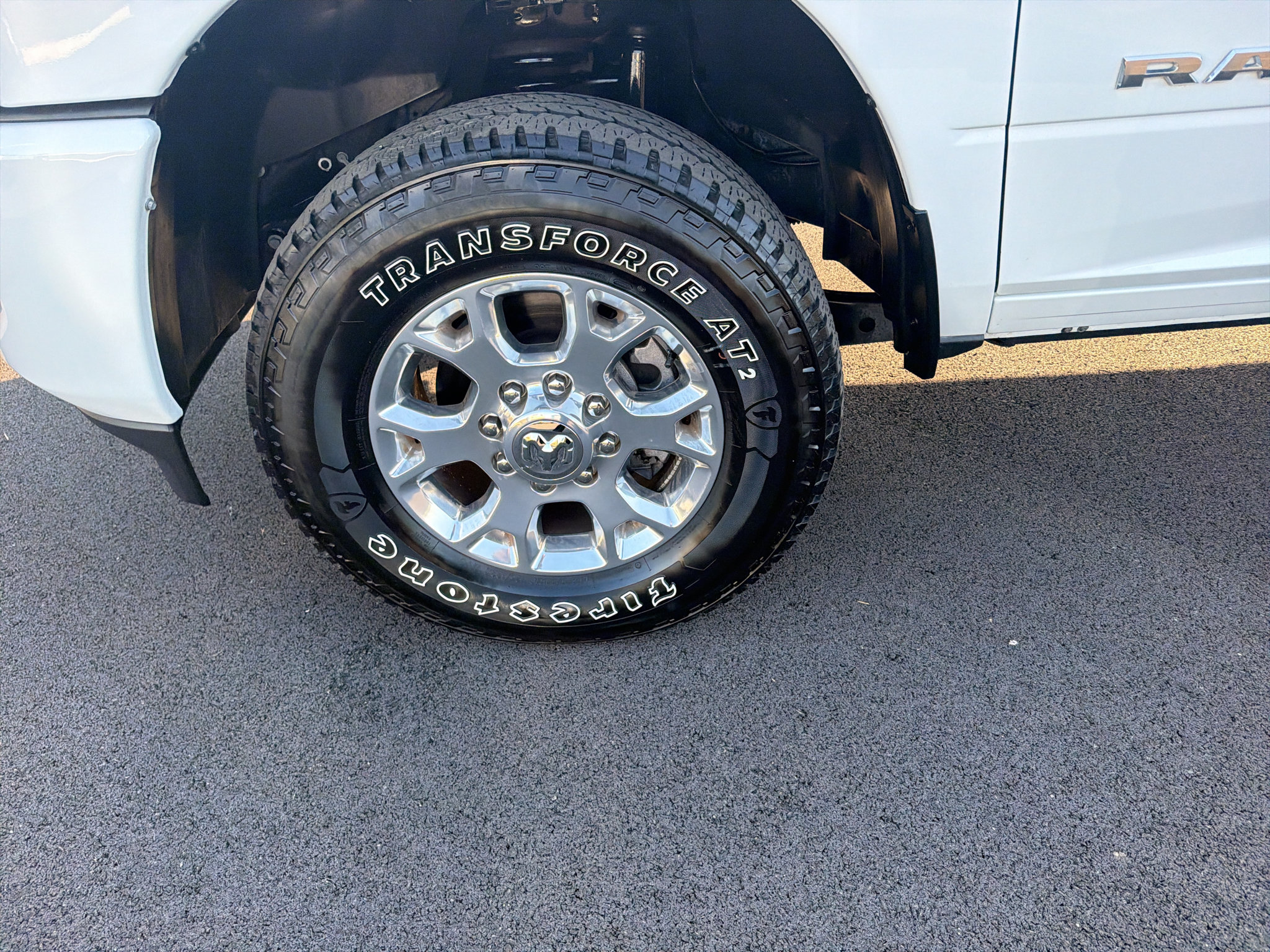 Used 2024 RAM 2500 Laramie w/ Safety Group AWD/4WD image 37