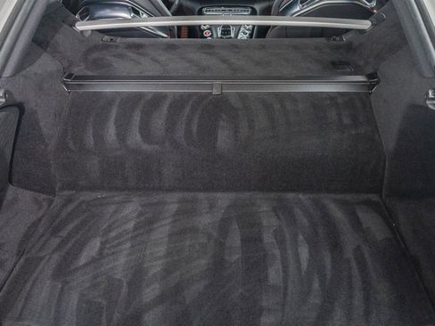 Used 2018 Mercedes-Benz AMG GT Base image 40