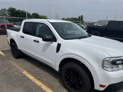Used 2024 Ford Maverick XL FWD image 9