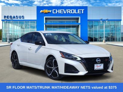 Used 2024 Nissan Altima 2.5 SR