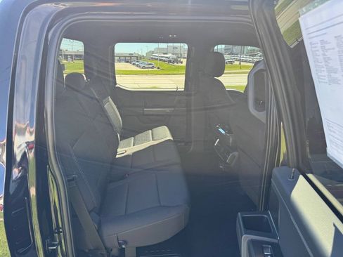 Used 2022 Ford F150 XLT w/ Equipment Group 302A High AWD/4WD image 14