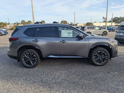 New 2026 Nissan Rogue Platinum w/ Platinum Premium Package AWD/4WD image 3