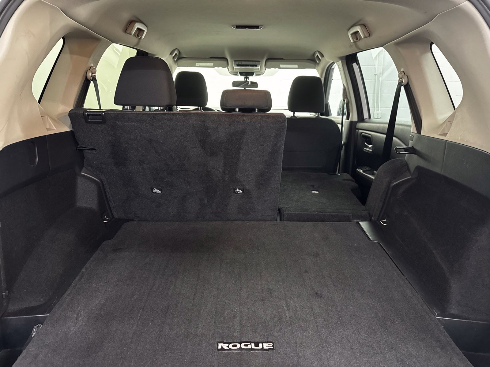 Certified 2024 Nissan Rogue SV AWD/4WD image 37