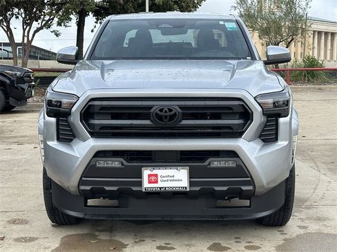 Certified 2025 Toyota Tacoma SR5 image 6