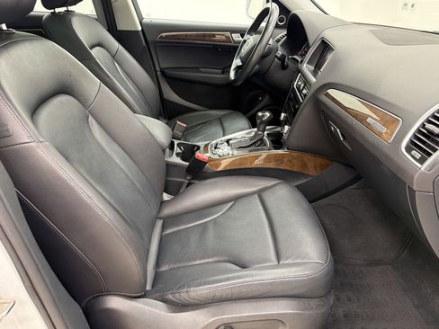 Used 2016 Audi Q5 2.0T Premium Plus w/ Technology Package AWD/4WD image 25