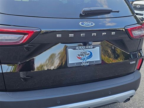 New 2025 Ford Escape Base w/ Class II Trailer Tow Package image 14