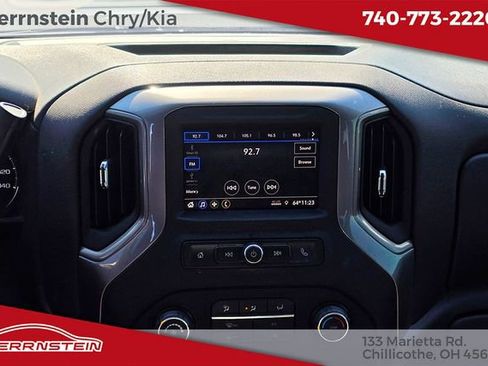 Used 2022 Chevrolet Silverado 1500 Custom image 9